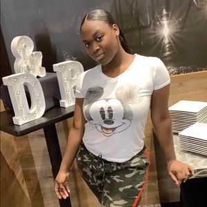 Meet your Posher, Josiane